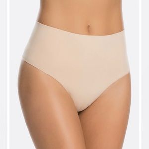 NWT Spanx everyday shaping panty thong soft nude